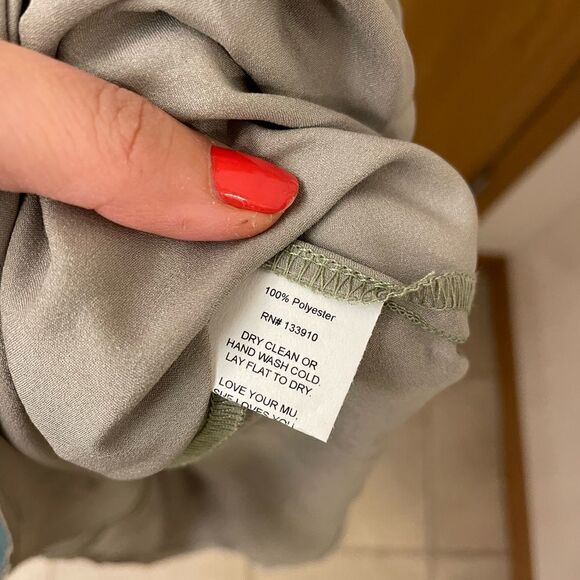 Show me your mumu Tuscany Maxi Slip Dress green luxe satin Size XS - Picture 4 of 7